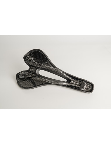 Tizona Carbon Saddle