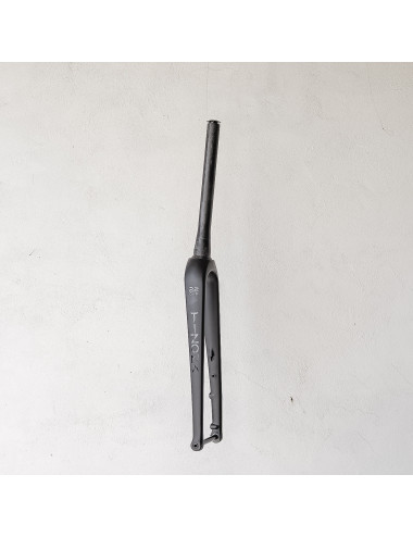 Tizona Components Carbon Fork