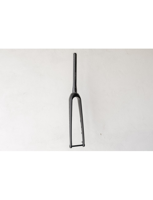 Tizona Components Carbon Fork
