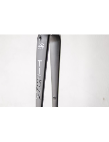 Tizona Components Carbon Fork