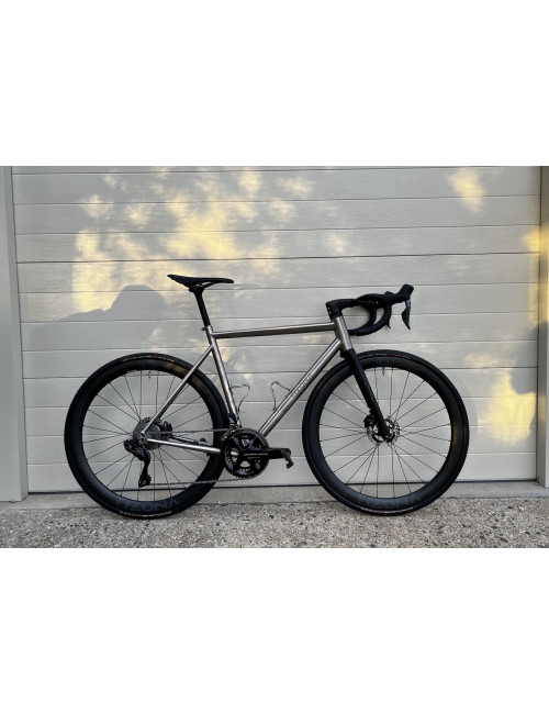 Tizona Road X Disc | Integrated Design | Ultegra Di2